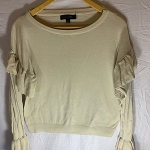 Love Tree Small ruffled knit sweater bell sleeves